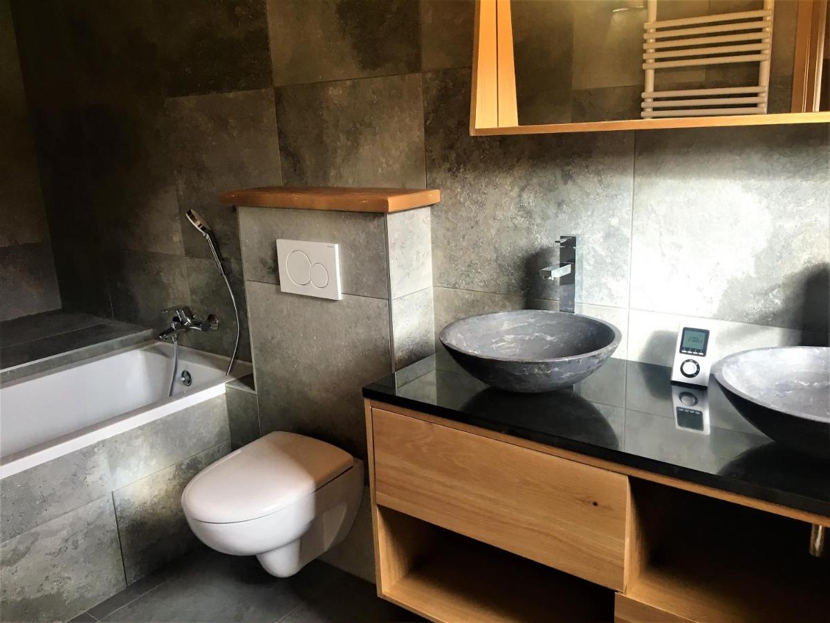 Chalet Luxe Les Melezes ซาโมอ็องส์ ภายนอก รูปภาพ