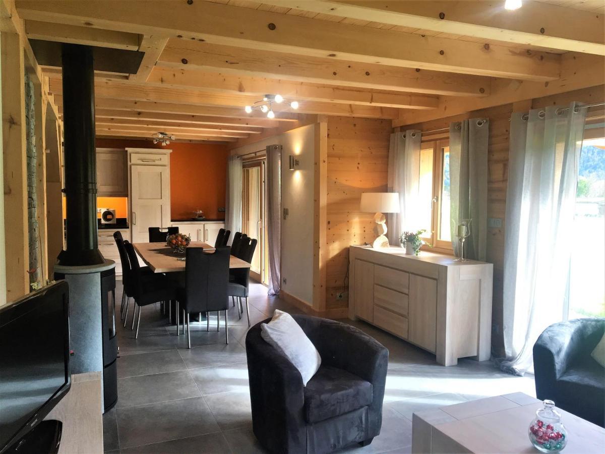 Chalet Luxe Les Melezes ซาโมอ็องส์ ภายนอก รูปภาพ